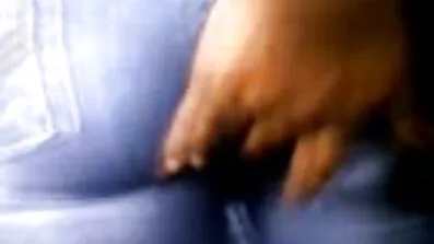 Dude knullade mogen kvinna porr sites fitta Doggy style på bakgården
