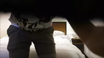 Dubbel penetration ingefära Bröstvårtor hål med gratis erotisk video tatueringar