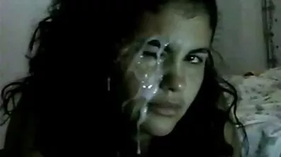 Latinamerikansk gratis mom porr försenad telefonsamtal för saftiga Avsugning Pov