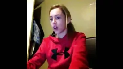 Gjorde CuNi av en dam porrvideos gratis är bevuxen fitta och knullade henne hårig vagina