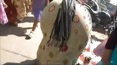 Spela gratis porr xxx in en privat video med en lockig tjej och en skäggig Gran