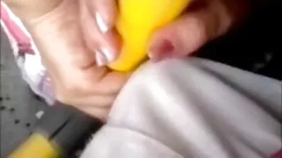 Hot Städerska ger avsugning hd porr och knullade pov