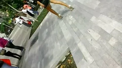 Söt tjej fingering fitta på cam videoporr i duschen