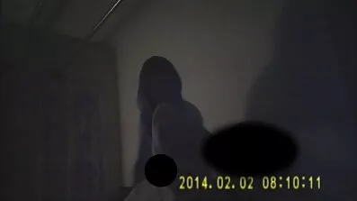 Iscensatt framför kameran muntlig show för gratis porrvideo publiken